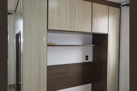 Quarto 1 de apartamento para alugar com 2 quartos, 51m² em Vila Antonieta, São Paulo