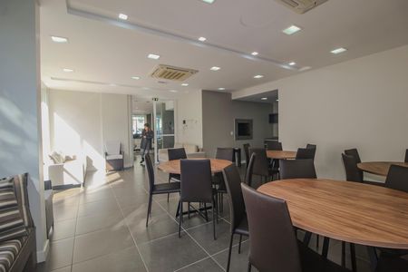 Apartamento à venda com 60m², 2 quartos e 1 vaga Apartamento à venda com 60m², 2 quartos e 1 vagaÁrea comum - Salão de festas