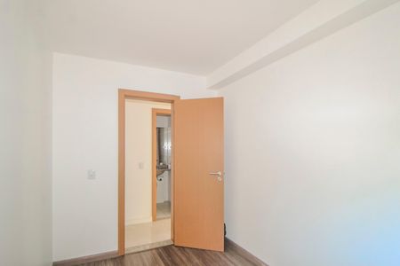Apartamento à venda com 60m², 2 quartos e 1 vaga Apartamento à venda com 60m², 2 quartos e 1 vagaQuarto