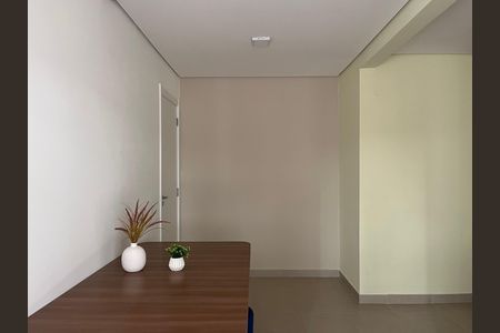 Apartamento para alugar com 34m², 2 quartos e sem vagaÁrea comum - Salão de festas