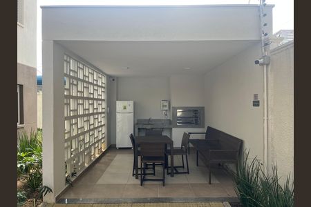 Apartamento para alugar com 34m², 2 quartos e sem vagaÁrea comum - Churrasqueira
