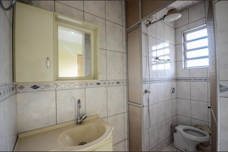 Casa à venda com 150m², 3 quartos e 2 vagasBanheiro- Casa 2