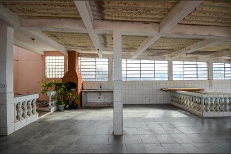 Casa à venda com 150m², 3 quartos e 2 vagasÁrea de Serviço / Sobrado