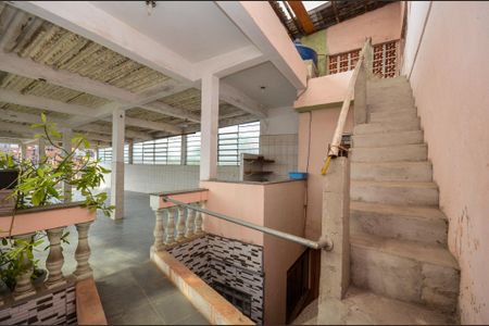 Casa à venda com 150m², 3 quartos e 2 vagasSobrado