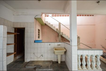 Casa à venda com 150m², 3 quartos e 2 vagasÁrea de serviço
