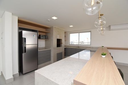 Studio para alugar com 30m², 1 quarto e sem vagaÁrea comum - Salão de festas