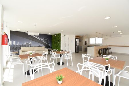 Studio para alugar com 30m², 1 quarto e sem vagaÁrea comum - Salão de festas