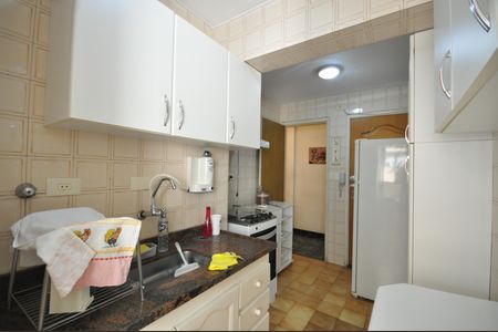 Apartamento à venda com 51m², 2 quartos e 1 vagaCozinha