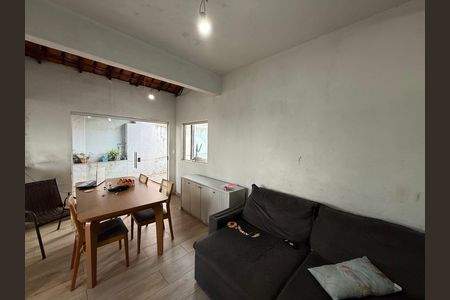 Sala de casa à venda com 3 quartos, 360m² em Coqueiros, Belo Horizonte