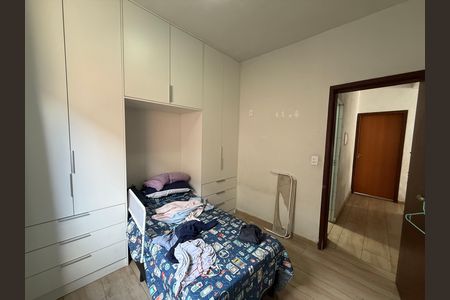 Casa à venda com 360m², 3 quartos e 2 vagas Casa à venda com 360m², 3 quartos e 2 vagasQuarto 2