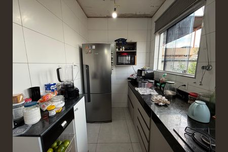 Cozinha de casa à venda com 3 quartos, 360m² em Coqueiros, Belo Horizonte