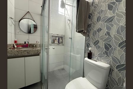 Casa à venda com 360m², 3 quartos e 2 vagas Casa à venda com 360m², 3 quartos e 2 vagasBanheiro