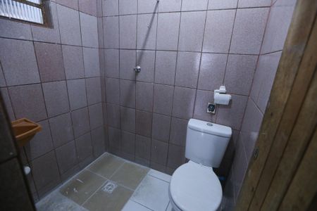 Casa para alugar com 34m², 1 quarto e sem vaga Casa para alugar com 34m², 1 quarto e sem vagaBanheiro