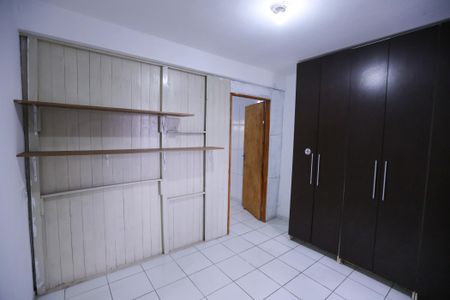 Casa para alugar com 34m², 1 quarto e sem vaga Casa para alugar com 34m², 1 quarto e sem vagaQuarto