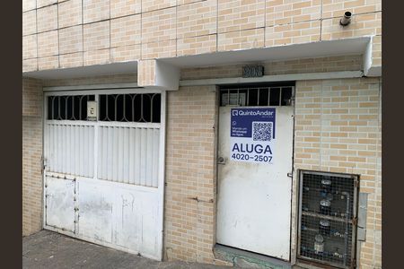 Casa para alugar com 34m², 1 quarto e sem vaga Casa para alugar com 34m², 1 quarto e sem vagaFachada