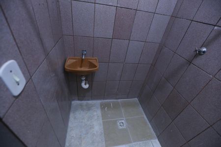 Banheiro de casa para alugar com 1 quarto, 34m² em Vila Itaberaba, São Paulo