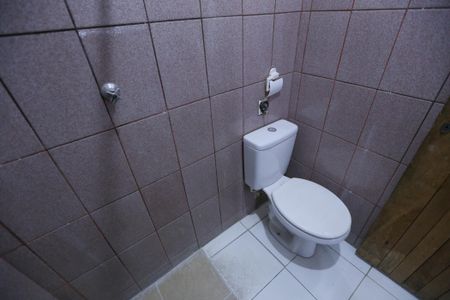 Casa para alugar com 34m², 1 quarto e sem vaga Casa para alugar com 34m², 1 quarto e sem vagaBanheiro