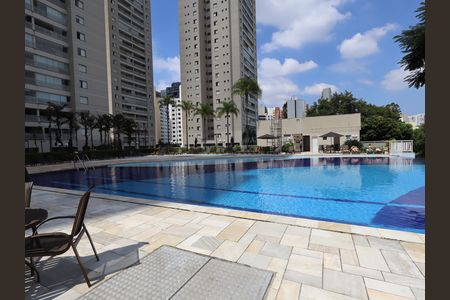 Apartamento à venda com 95m², 3 quartos e 2 vagasÁrea comum - Piscina