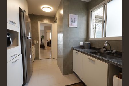 Apartamento à venda com 95m², 3 quartos e 2 vagasCozinha