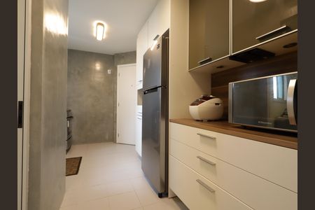 Apartamento à venda com 95m², 3 quartos e 2 vagasCozinha