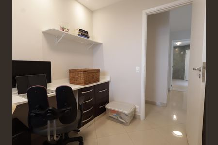 Apartamento à venda com 95m², 3 quartos e 2 vagasQuarto 1