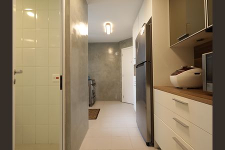 Apartamento à venda com 95m², 3 quartos e 2 vagasCozinha