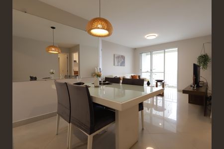 Apartamento à venda com 95m², 3 quartos e 2 vagasSala de Jantar