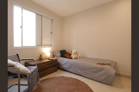Apartamento à venda com 95m², 3 quartos e 2 vagasQuarto 2