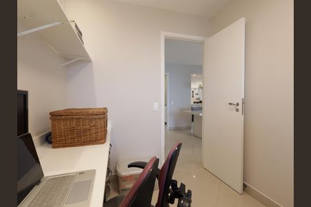 Apartamento à venda com 95m², 3 quartos e 2 vagasQuarto 1