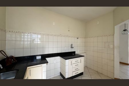 Apartamento à venda com 100m², 3 quartos e sem vagaCozinha 
