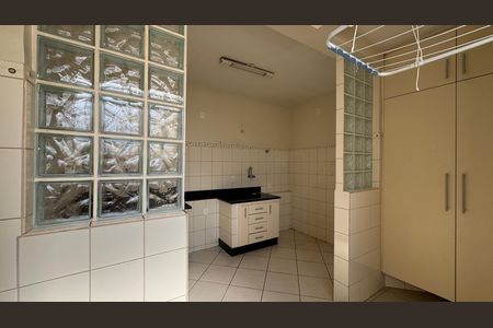 Apartamento à venda com 100m², 3 quartos e sem vagaCozinha 