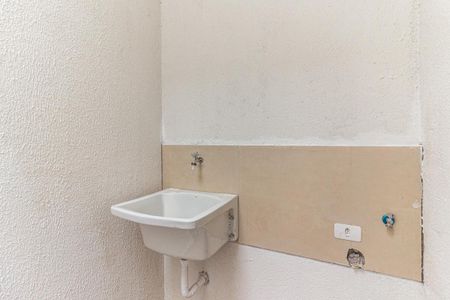 Casa para alugar com 70m², 2 quartos e sem vaga Casa para alugar com 70m², 2 quartos e sem vagaÁrea de Serviço