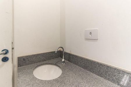 Casa para alugar com 70m², 2 quartos e sem vaga Casa para alugar com 70m², 2 quartos e sem vagaBanheiro Social