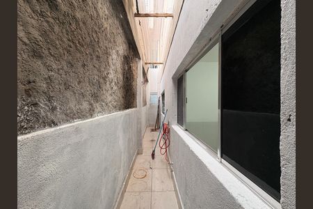 Casa para alugar com 80m², 2 quartos e sem vagaQuintal