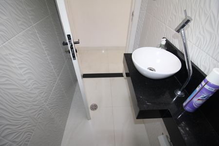 Casa à venda com 350m², 3 quartos e 2 vagasLavabo