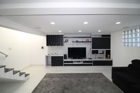 Casa à venda com 350m², 3 quartos e 2 vagasSala 2
