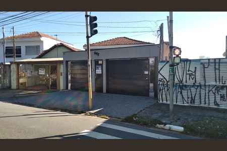 Casa à venda com 350m², 3 quartos e 2 vagasFachada