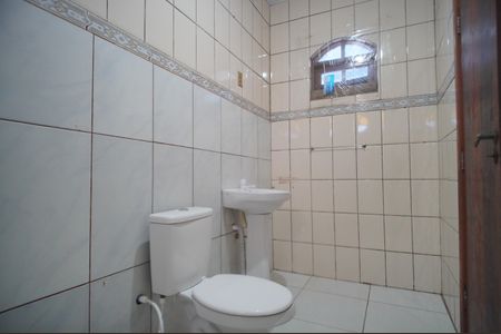 Casa para alugar com 150m², 4 quartos e 3 vagasBanheiro da Suíte 1