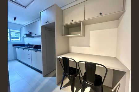 Apartamento para alugar com 31m², 1 quarto e 1 vaga Apartamento para alugar com 31m², 1 quarto e 1 vagaStudio