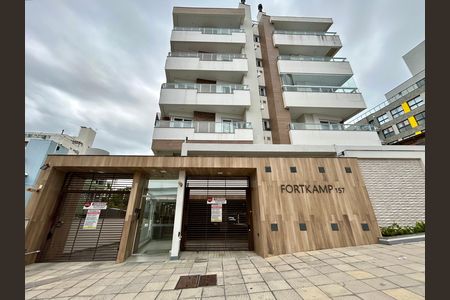 Apartamento para alugar com 31m², 1 quarto e 1 vaga Apartamento para alugar com 31m², 1 quarto e 1 vagaFachada