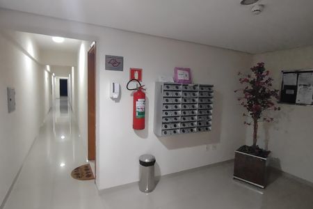 Apartamento à venda com 70m², 2 quartos e 1 vaga Apartamento à venda com 70m², 2 quartos e 1 vagaHall social