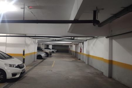 Apartamento à venda com 70m², 2 quartos e 1 vaga Apartamento à venda com 70m², 2 quartos e 1 vagaGaragem