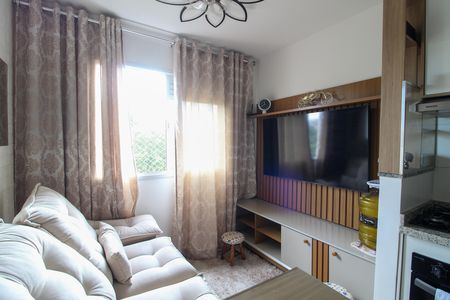 Apartamento à venda com 33m², 2 quartos e sem vaga Apartamento à venda com 33m², 2 quartos e sem vagaSala