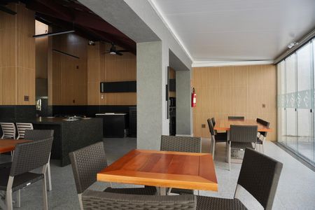Apartamento para alugar com 190m², 5 quartos e 1 vaga Apartamento para alugar com 190m², 5 quartos e 1 vagaÁrea comum - Espaço Gourmet
