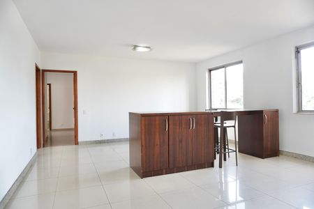Sala  de apartamento para alugar com 5 quartos, 190m² em Santo Antônio, Belo Horizonte
