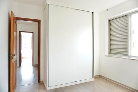 Apartamento para alugar com 190m², 5 quartos e 1 vaga Apartamento para alugar com 190m², 5 quartos e 1 vagaQuarto 2