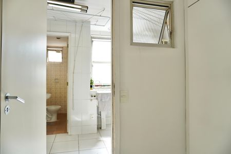 Apartamento para alugar com 190m², 5 quartos e 1 vaga Apartamento para alugar com 190m², 5 quartos e 1 vagaQuarto de Serviço