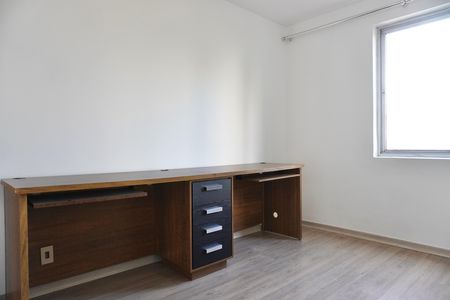 Apartamento para alugar com 190m², 5 quartos e 1 vaga Apartamento para alugar com 190m², 5 quartos e 1 vagaQuarto 1