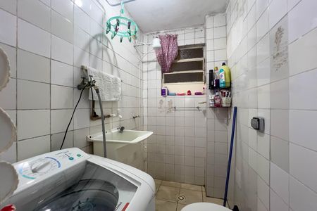 Studio à venda com 30m², 1 quarto e sem vaga Studio à venda com 30m², 1 quarto e sem vagaBanheiro