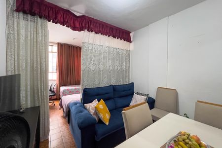 Studio à venda com 30m², 1 quarto e sem vaga Studio à venda com 30m², 1 quarto e sem vagaSala